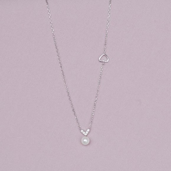 NEW 925 Sterling Silver Pearl Heart Necklace - Picture 7 of 8